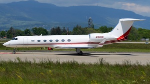 Photo of N581D - Gulfstream GV-SP (G550) operated by DuPont