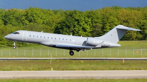 Photo of OE-LIT - Bombardier Global 6000 operated by Avcon Jet