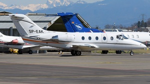 Photo of SP-EAK - Hawker Beechcraft 400XP operated by Smart Jet