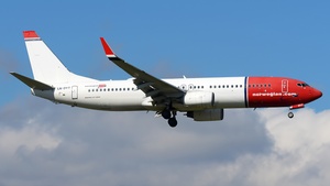 Photo of LN-DYT - Boeing 737-8JP operated by Norwegian Air Shuttle