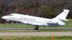 Photo of D-BDCA - Dassault Falcon 2000LX operated by DC Aviation