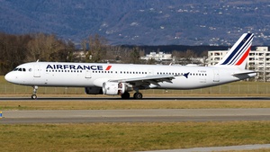Photo of F-GTAY - Airbus A321-212 operated by Air France