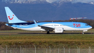 Photo of G-TUMW - Boeing 737 MAX 8 operated by TUI Airways