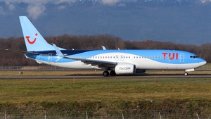 Photo of G-TAWY - Boeing 737-8K5 operated by TUI Airways