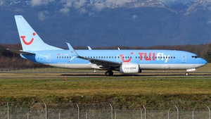 Photo of G-TUKM - Boeing 737-8K5 operated by TUI Airways