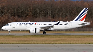 Photo of F-HPNC - Airbus A220-300 operated by Air France