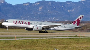 Photo of A7-ALR - Airbus A350-941 operated by Qatar Airways