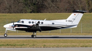 Photo of D-IDAL - Beechcraft B200GT Super King Air 260 operated by ProAir Aviation