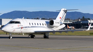 Photo of TC-RSH - Bombardier Challenger 605 operated by Redstar Aviation
