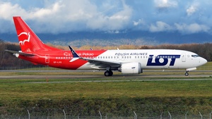 Photo of SP-LVG - Boeing 737 MAX 8 operated by LOT Polish Airlines