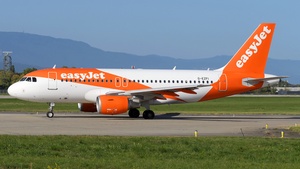 Photo of G-EZFI - Airbus A319-111 operated by easyJet