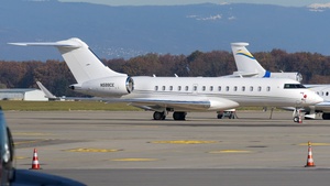 Photo of N599CE - Bombardier Global 6000 operated by Gaya Aviation