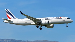Photo of F-HZUX - Airbus A220-300 operated by Air France