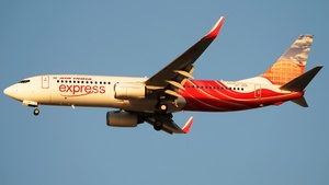 Photo of VT-AXN - Boeing 737-8HG operated by Air India Express