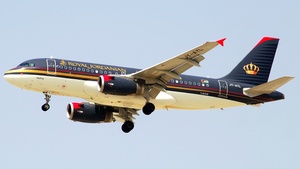 Photo of JY-AYL - Airbus A319-132 operated by Royal Jordanian Airlines