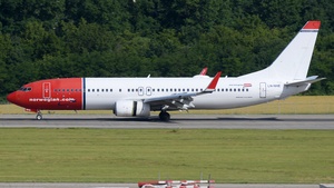 Photo of LN-NHE - Boeing 737-8JP operated by Norwegian Air Shuttle
