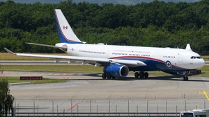 Photo of 330002 - Airbus CC-330 Husky operated by Royal Canadian Air Force