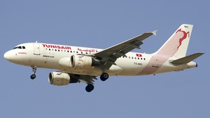 Photo of TS-IMO - Airbus A319-114 operated by Tunisair