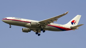 Photo of 9M-MKW - Airbus A330-223 operated by Malaysia Airlines