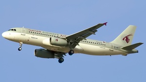 Photo of A7-ADI - Airbus A320-232 operated by Qatar Airways