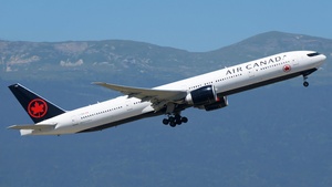 Photo of C-FNNQ - Boeing 777-333(ER) operated by Air Canada