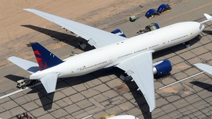 Photo of N707DN - Boeing 777-232(LR) operated by Delta Air Lines