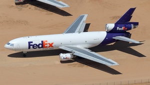 Photo of N562FE - McDonnell Douglas MD-10-10(F) operated by FedEx