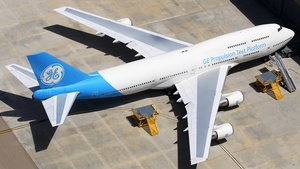 Photo of N747GF - Boeing 747-446 operated by General Electric