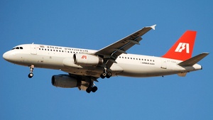 Photo of VT-ESH - Airbus A320-231 operated by Indian Airlines
