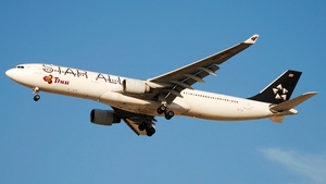 Photo of HS-TEL - Airbus A330-322 operated by Thai Airways International