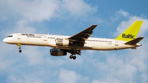 Photo of YL-BDB - Boeing 757-256 operated by airBaltic