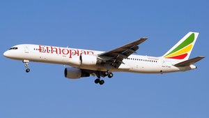 Photo with serial 25353 - Boeing 757-260