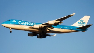Photo of PH-CKC - Boeing 747-406F(ER) operated by KLM Cargo (opb Martinair)