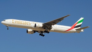 Photo of A6-EMU - Boeing 777-31H operated by Emirates