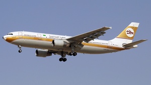 Photo of 5A-DLY - Airbus A300B4-622R operated by Libyan Airlines
