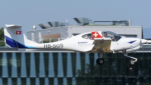 Photo of HB-SGS - Diamond DA40 NG Diamond Star operated by European Flight Academy (opb Lufthansa Aviation Training Switzerland)