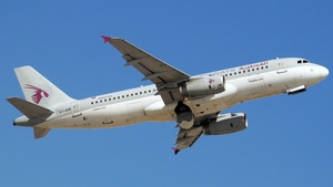 Photo of A7-ADB - Airbus A320-232 operated by Qatar Airways