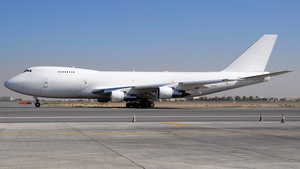 Photo of A6-GDP - Boeing 747-2B4B(SF) operated by Dubai Royal Air Wing