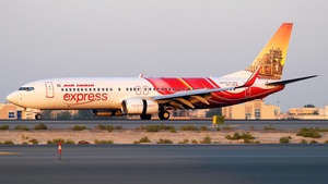 Photo of VT-AXW - Boeing 737-8HG operated by Air India Express