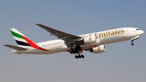 Photo of A6-EMI - Boeing 777-21H(ER) operated by Emirates
