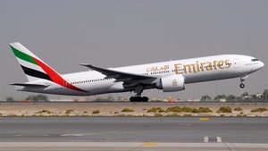 Photo of A6-EWB - Boeing 777-21H(LR) operated by Emirates