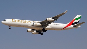 Photo of A6-ERS - Airbus A340-313 operated by Emirates