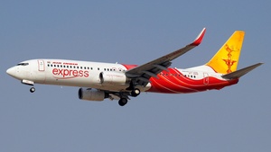 Photo of VT-AXD - Boeing 737-8Q8 operated by Air India Express