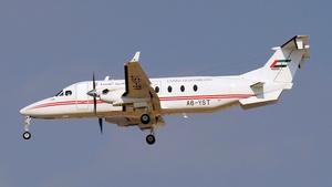 Photo of A6-YST - Boeing 737-8SA operated by Dubai Royal Air Wing