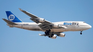 Photo of EP-MNB - Boeing 747-422 operated by Mahan Air (opb Blue Sky)