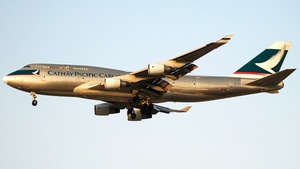 Photo of B-HKF - Boeing 747-412 operated by Cathay Pacific Airways