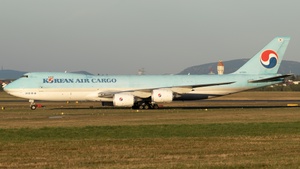 Photo of HL7623 - Boeing 747-8B5F operated by Korean Air Cargo