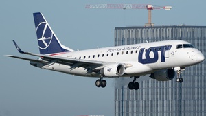 Photo of SP-LDF - Embraer ERJ-170LR operated by LOT Polish Airlines