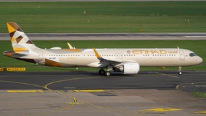Photo of A6-LRE - Airbus A321-251NX operated by Etihad Airways