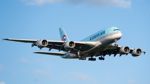 Photo of HL7619 - Airbus A380-861 operated by Korean Air